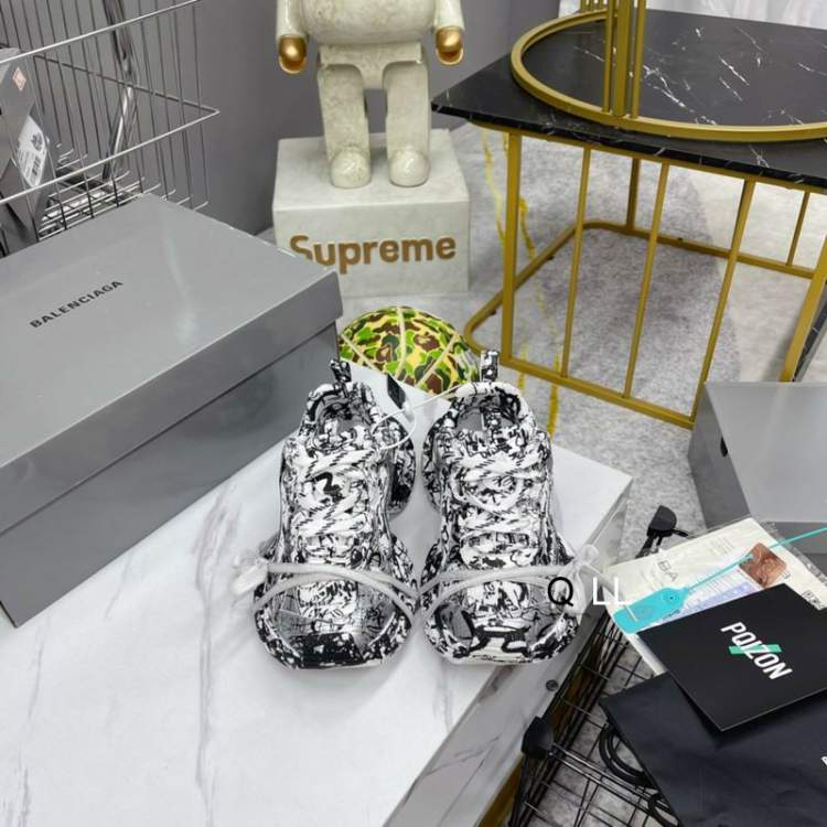 Picture of Balenciaga Shoes _SKUBalenciagasz36-45LL01301302